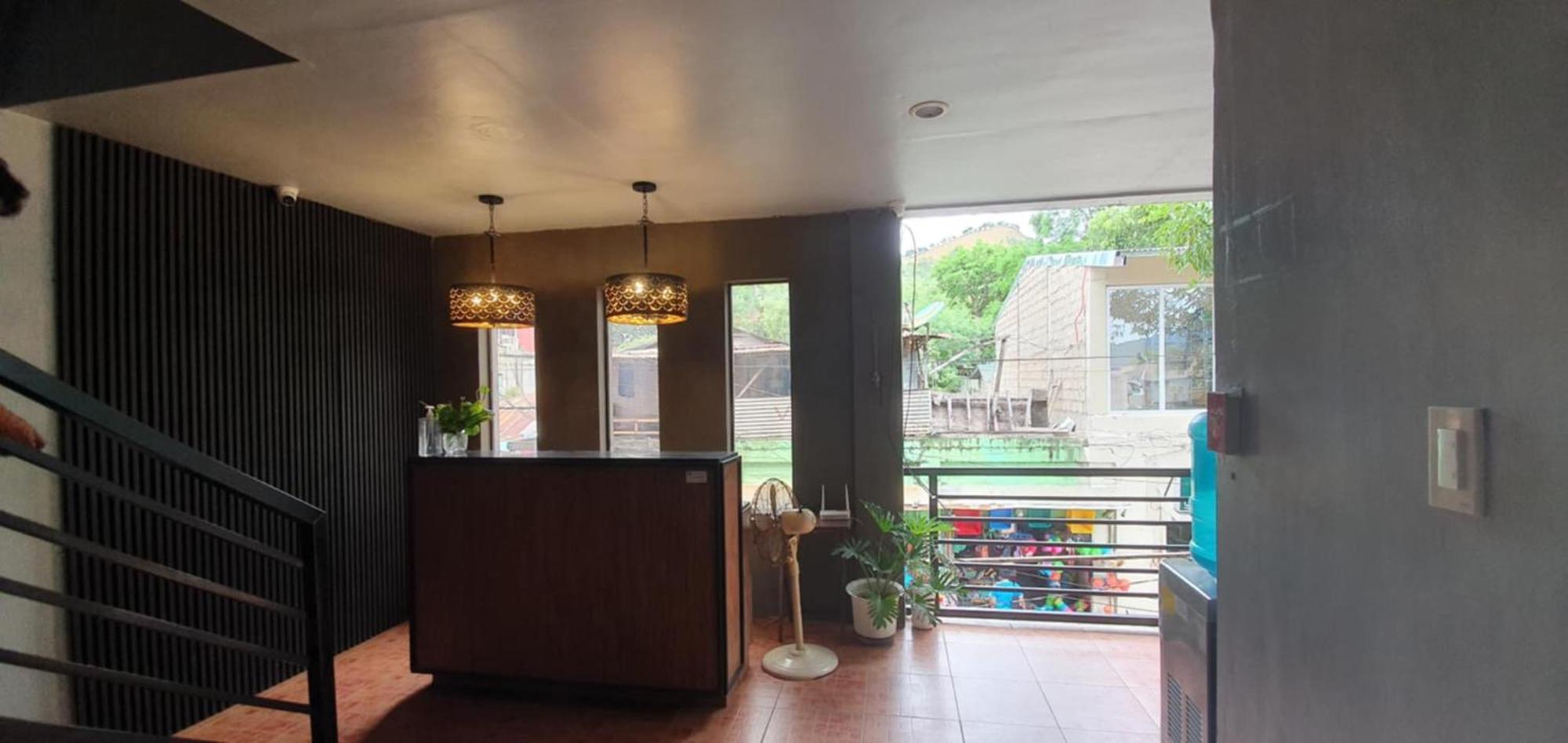 Aj Tourist Inn Coron Exterior photo